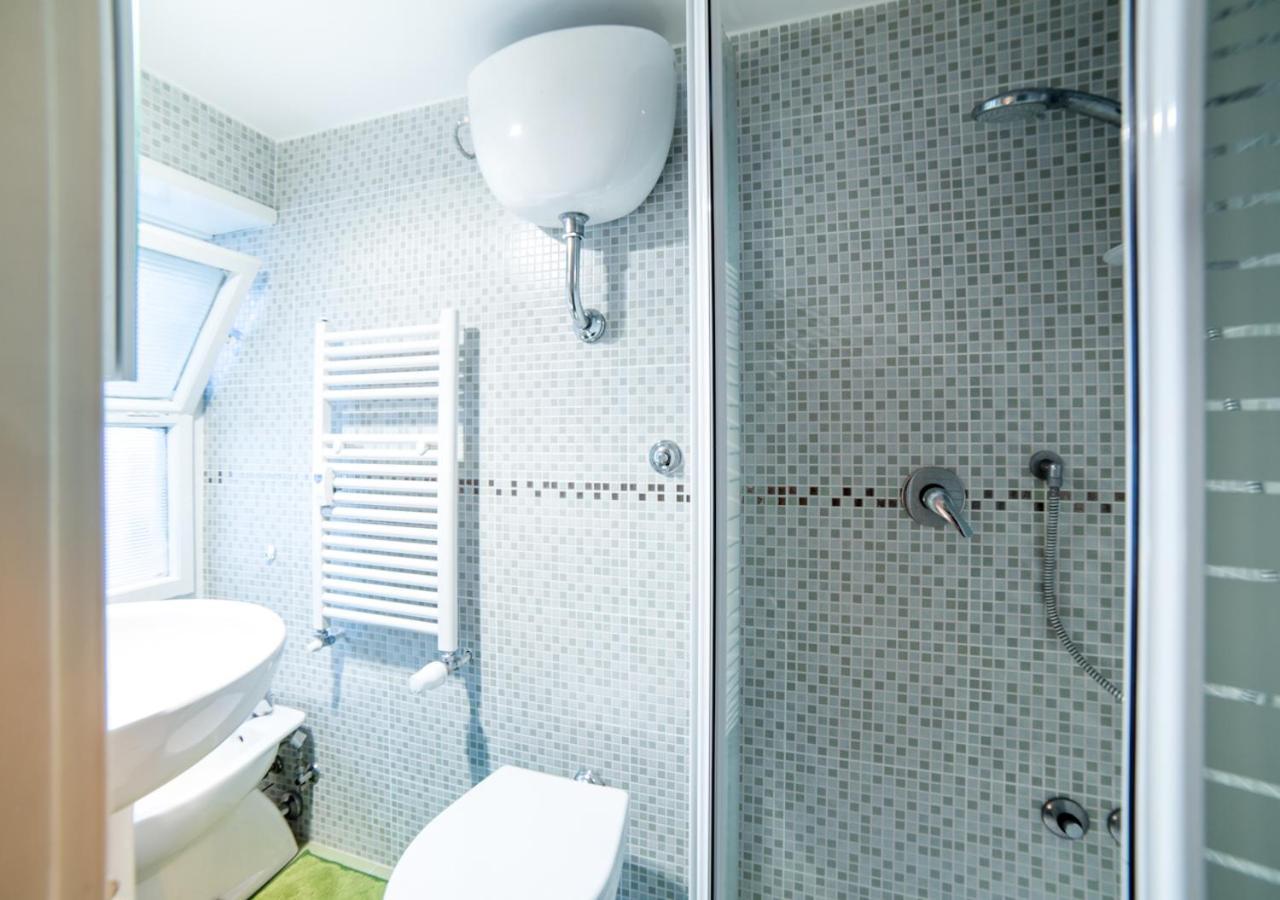 Rent In Rome Archimede Rzym Zewnętrze zdjęcie